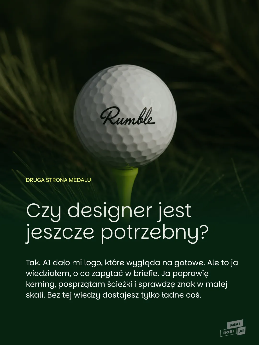 Biała piłka golfowa na zielonym tee wśród trawy - Recraft AI